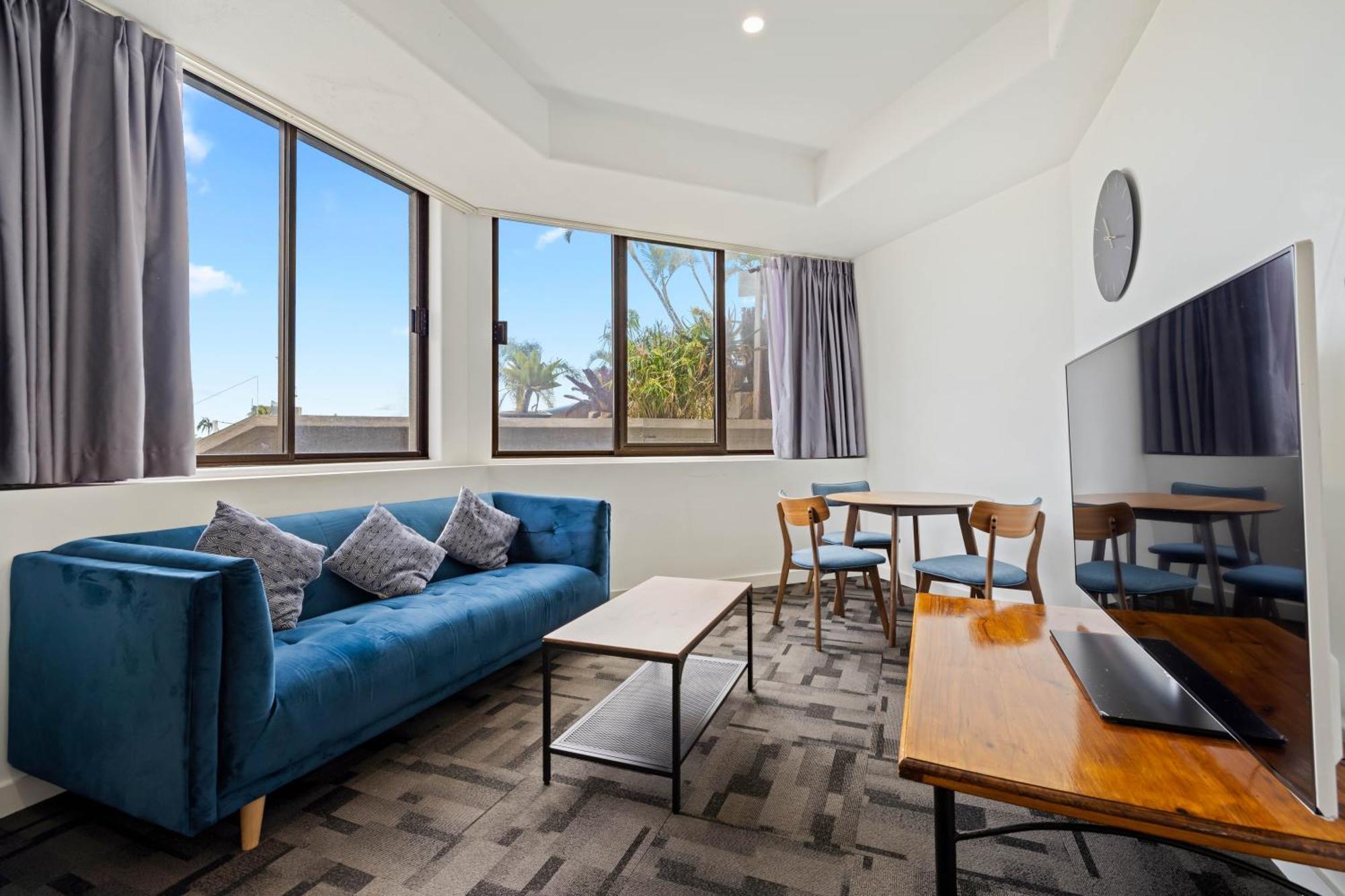 Tiki Hotel Apartments Surfers Paradise Gold Coast Exterior foto